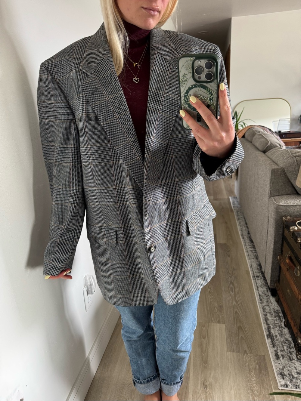 Hart Schaffner Marx Gray Glen Plaid Blazer with Subtle Windowpane